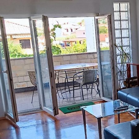 Apartment Tin Крк Экстерьер фото